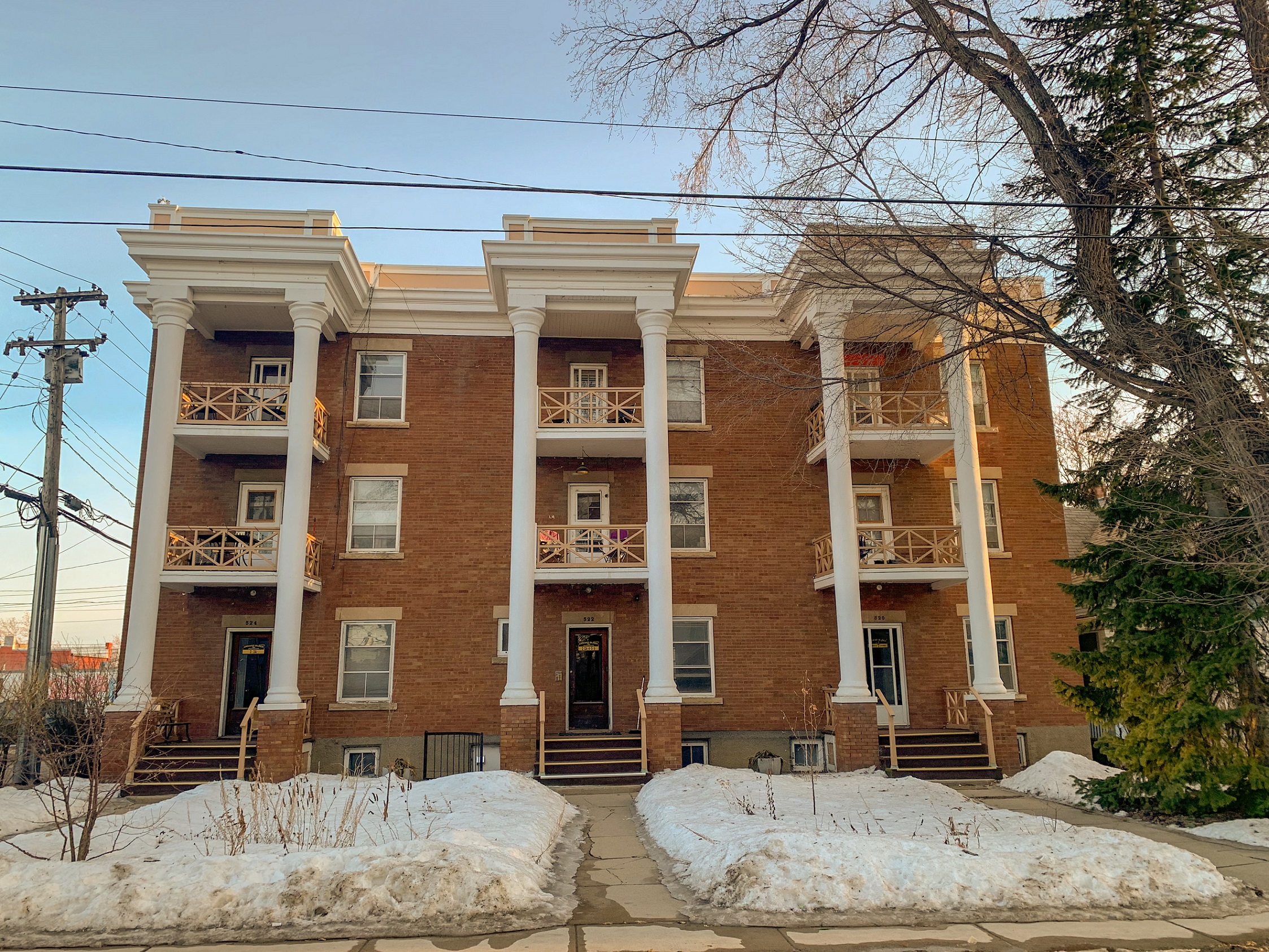 524 11th Street East - Garage C