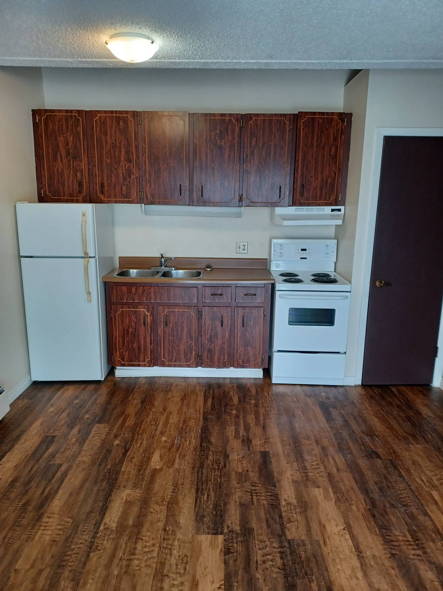 98 Holmstrup Street - 7